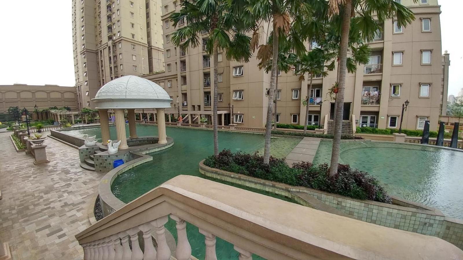 3Br Grand Palace With Private Bathtub By Travelio Jakarta Exterior foto